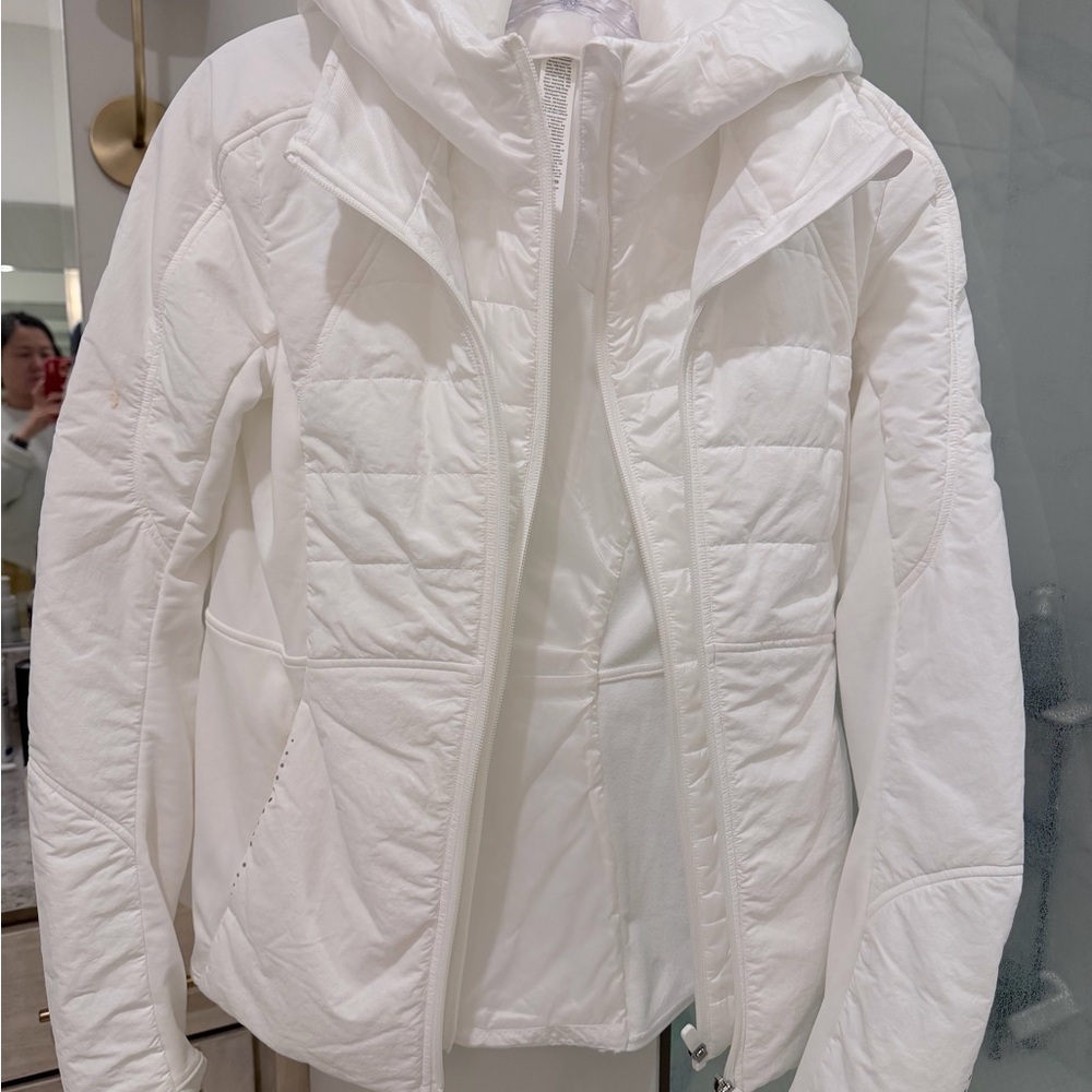 Lululemon another mile jacket
